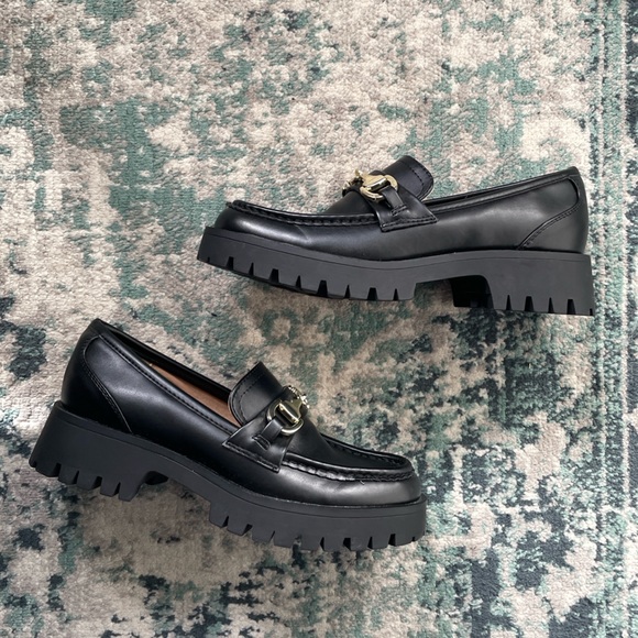 SOLD Nine West Faux Leather Chunky Loafers - Picture 3 of 6